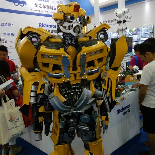 2015年安博会营销图片变形金刚机器人